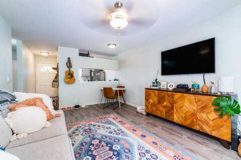 480 Kenolio Rd, Kihei, HI 96753