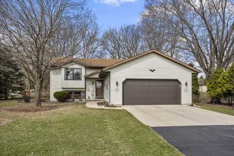 N419 MAYFLOWER Drive, APPLETON, WI 54914