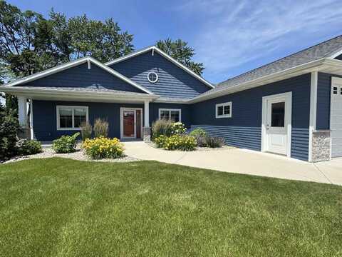 N8670 LINDEN BEACH Road, FOND DU LAC, WI 54937