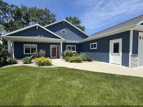 N8670 LINDEN BEACH Road, FOND DU LAC, WI 54937