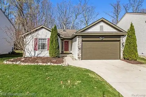 1751 ANDOVER Boulevard, Howell, MI 48843
