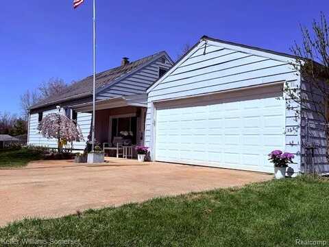 5900 COMMERCE Road, West Bloomfield, MI 48324