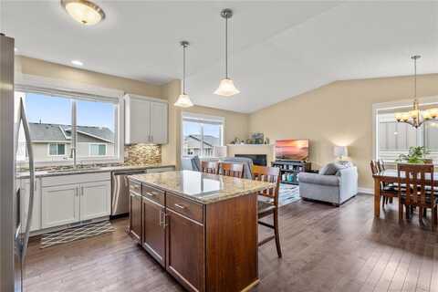 10883 Retreat Lane, Woodbury, MN 55129