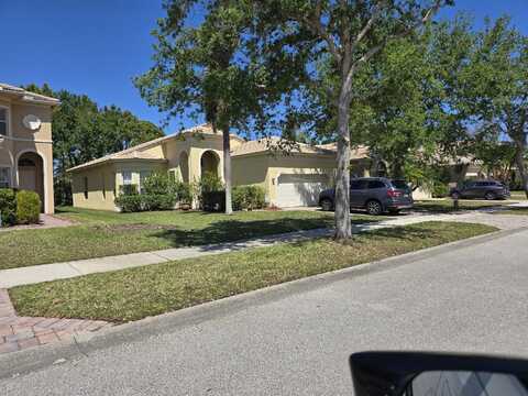 6204 Spring Lake Terrace, Fort Pierce, FL 34951