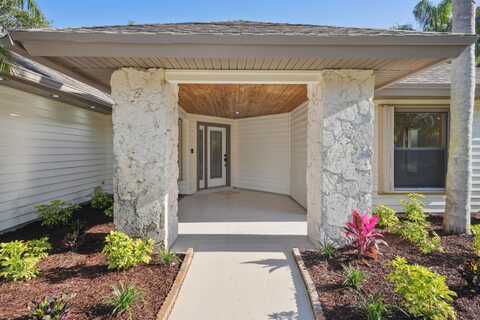 2170 Seminole Shores Lane, Vero Beach, FL 32963