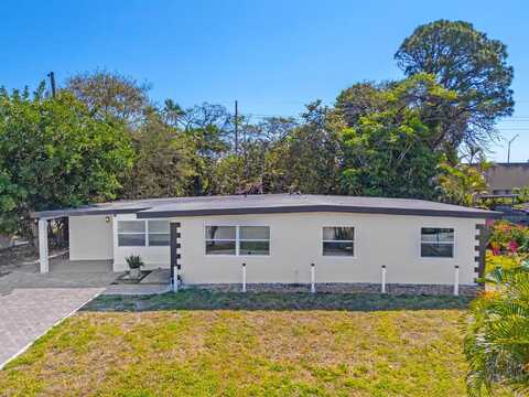 1208 Lake Geneva Drive, Lake Worth, FL 33461