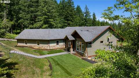10534 SE VRADENBURG RD, Happy Valley, OR 97086