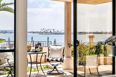 1145 Pacific Beach Dr, San Diego, CA 92109