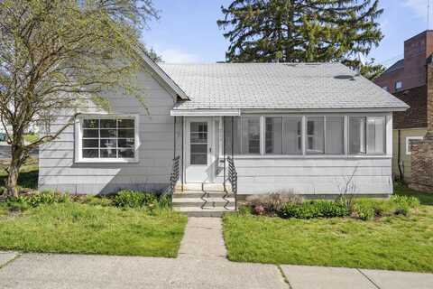 219 F St, Cheney, WA 99004