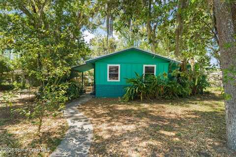 290 Pine Street, Ormond Beach, FL 32174