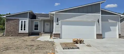 1214 SE 8th, Newton, KS 67114