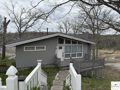 31450 Stonecrest, Warsaw, MO 65355