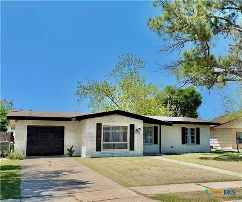 4801 Dahlia Lane, Victoria, TX 77904