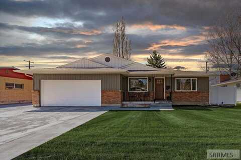 1384 Mojave Street, Idaho Falls, ID 83404