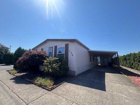 1699 N. Terry #134, Eugene, OR 97402