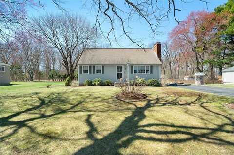32 Tomlinson Road, Attleboro, MA 02703