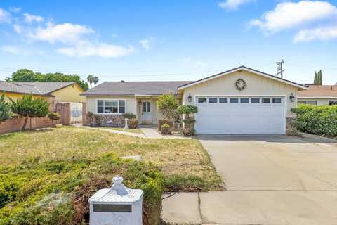 1533 E Birch Avenue, Tulare, CA 93274