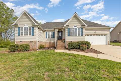 2941 Clear Ridge Drive, Trinity, NC 27370