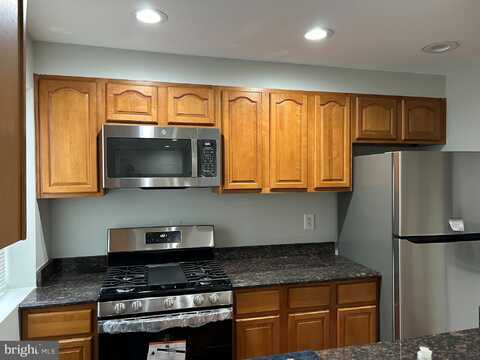 3868 9TH STREET SE, WASHINGTON, DC 20032