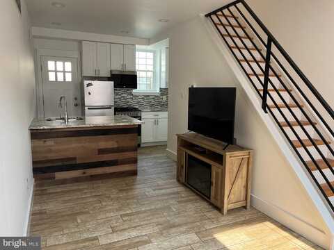 2230 N MUTTER STREET, PHILADELPHIA, PA 19133