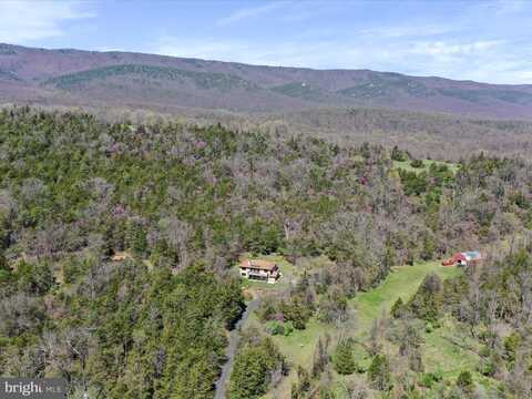 1639 SUGAR HILL ROAD, MAURERTOWN, VA 22644