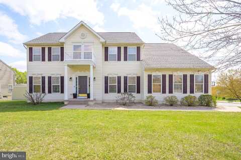 562 HOLDEN DRIVE, MARTINSBURG, WV 25403