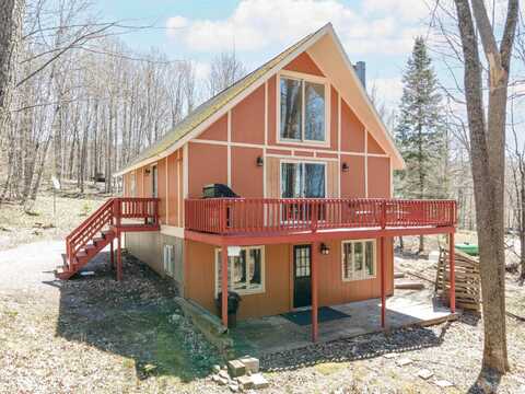 102 Big Bear, Iron River, MI 49935