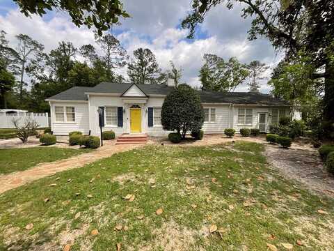 1413 Williams St., Valdosta, GA 31602