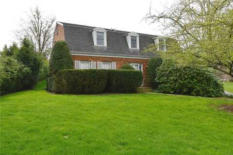 676 Harrogate Rd, Upper Saint Clair, PA 15241