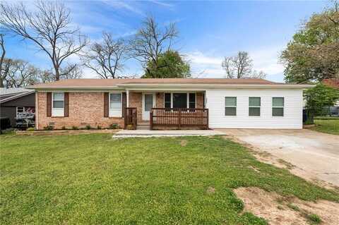 2221 N 56th LN, Fort Smith, AR 72904