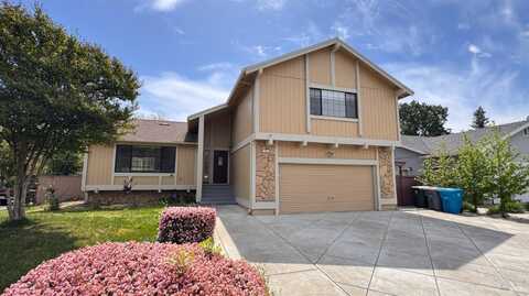 111 Arcadia Drive, Vacaville, CA 95687