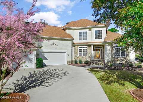 2760 Harbormaster Drive SE, Southport, NC 28461