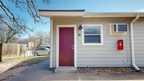 500 Foch Street, Bryan, TX 77801
