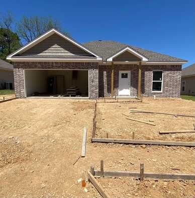 3512 Village Walk Drive, Bryant, AR 72022