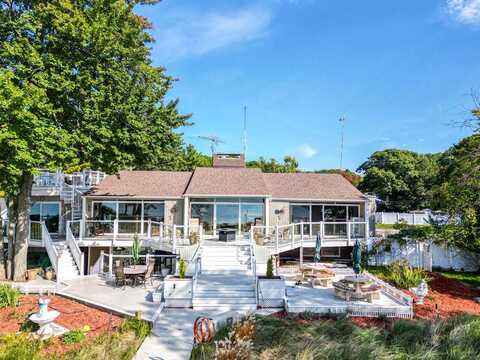 3845 NORTON HILLS ROAD, NORTON SHORES, MI 49441