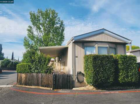 21 Sunset Dr, Vacaville, CA 95687