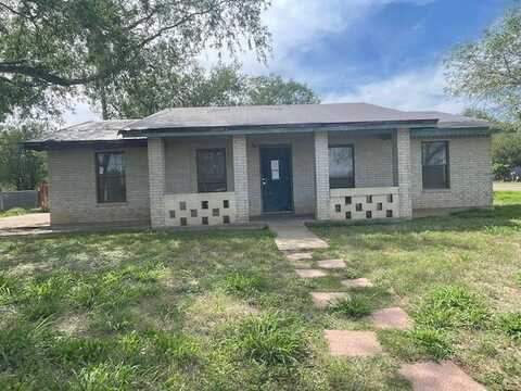 511 E Gruy Street, Hebbronville, TX 78361