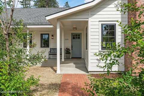 509 3rd St, Priest River, ID 83856