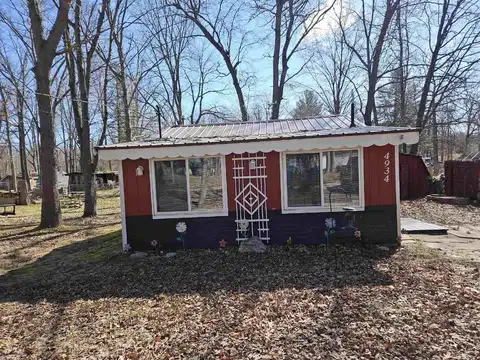 4934 Knollwood, Harrison, MI 48625
