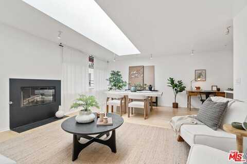 5806 Waring Ave, Los Angeles, CA 90038