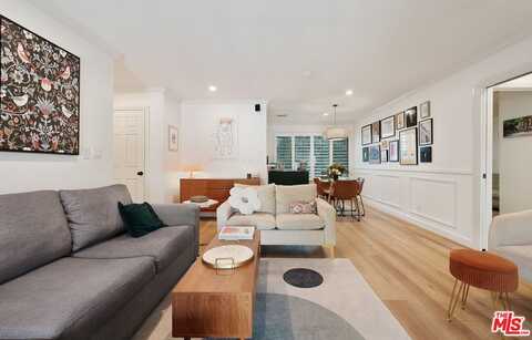 11138 Aqua Vista St, North Hollywood, CA 91602