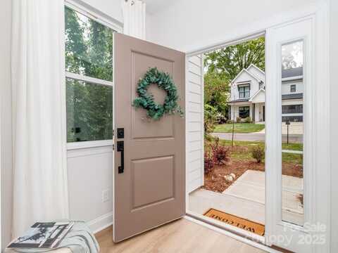 2507 Elon Street, Charlotte, NC 28208