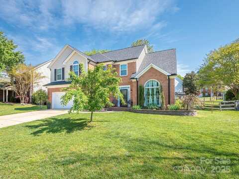 653 Gable Oaks Lane NW, Concord, NC 28027