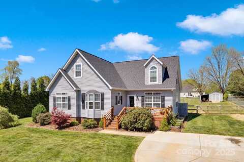126 Top Flite Drive, Statesville, NC 28677