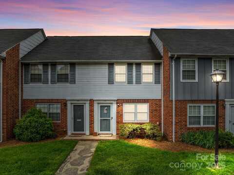 1300 Larchmont Place, Salisbury, NC 28144