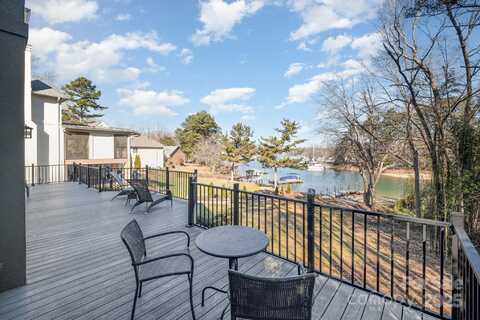 20105 Chapel Point Lane, Cornelius, NC 28031
