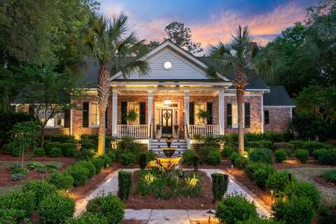 207 Central Avenue, Summerville, SC 29483