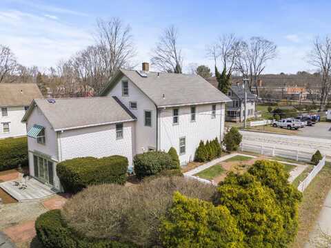 60 Lyme Street, Old Lyme, CT 06371