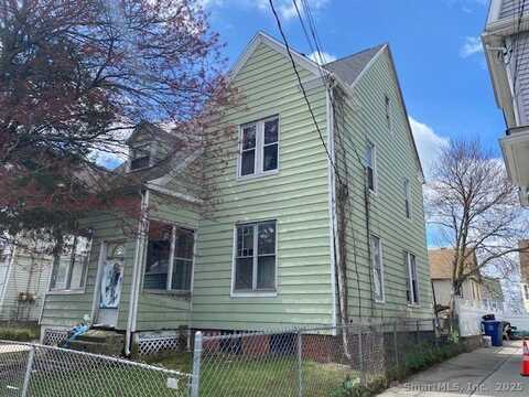 221 Bunnell Street, Bridgeport, CT 06607