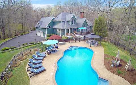 9 Beck Road, Redding, CT 06896
